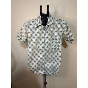 Vintage Permanent Press Mens Small Short Sleeve Medallion Print Button Shirt